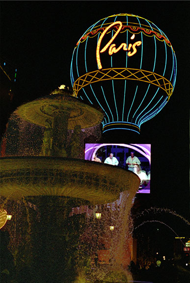 LV - Paris Baloon & Fountain at Night 2 (Neg)
